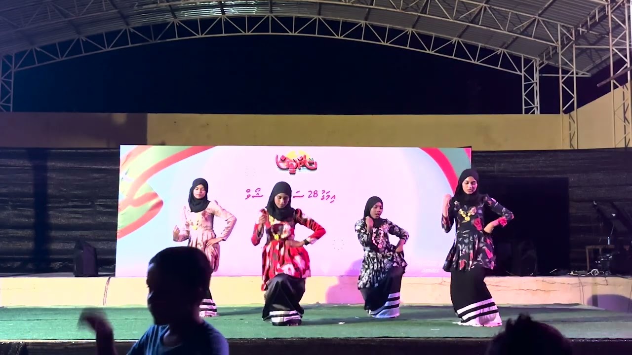 Kanbuloa Kanbuloa  (IMAGU 28 Sahbees Stage Show) | Dhivehi Song