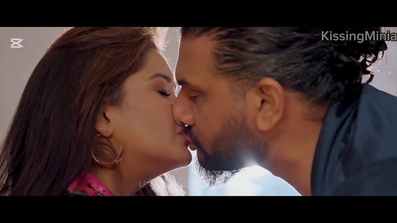 Kanchi Singh Kissing in Forbidden Love
