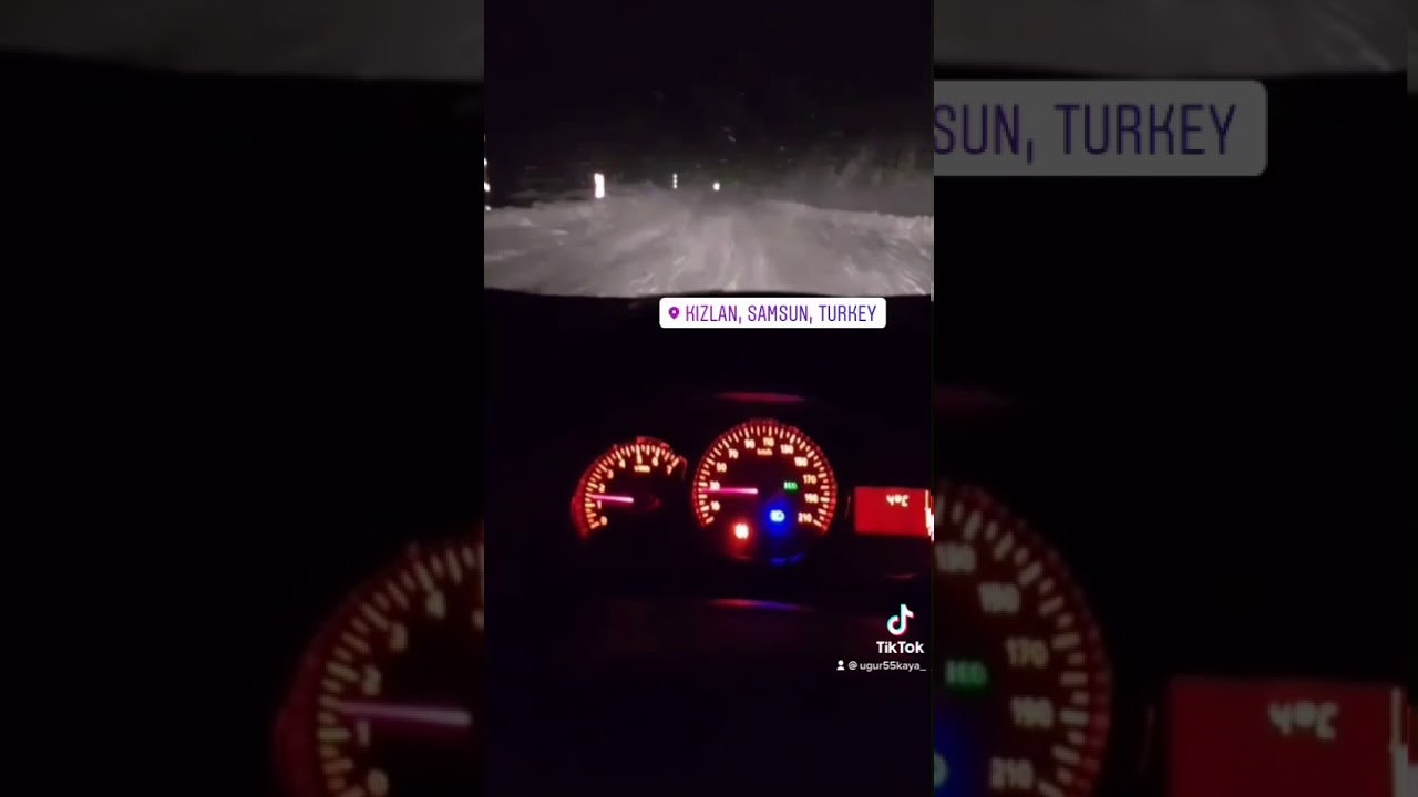 Karda araba snap gece #ünalturan #kar #snap #trend #arabasnapleri #dacia #duster #tiktok #dağlar
