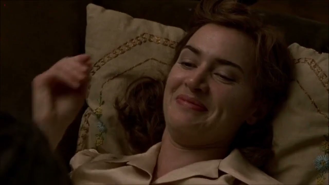 Kate Winslet hot legs and feet scene