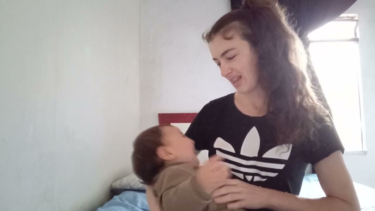 kauã e a teta da mamãe 28/07/2022