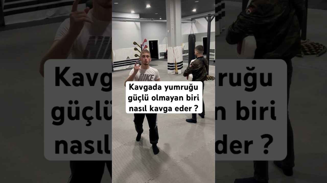 Kavgada yumruğu güçlü olmayan biri nasıl kavga eder ? #shorts