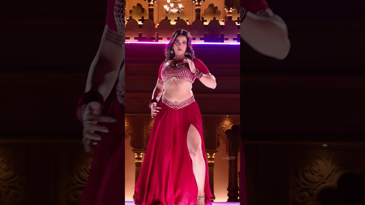 Kavya Thapar Hot Navel Vartical Show Her Bo*bs Navel Slow Motion 4k Edit By @teluguhotshorts2.o