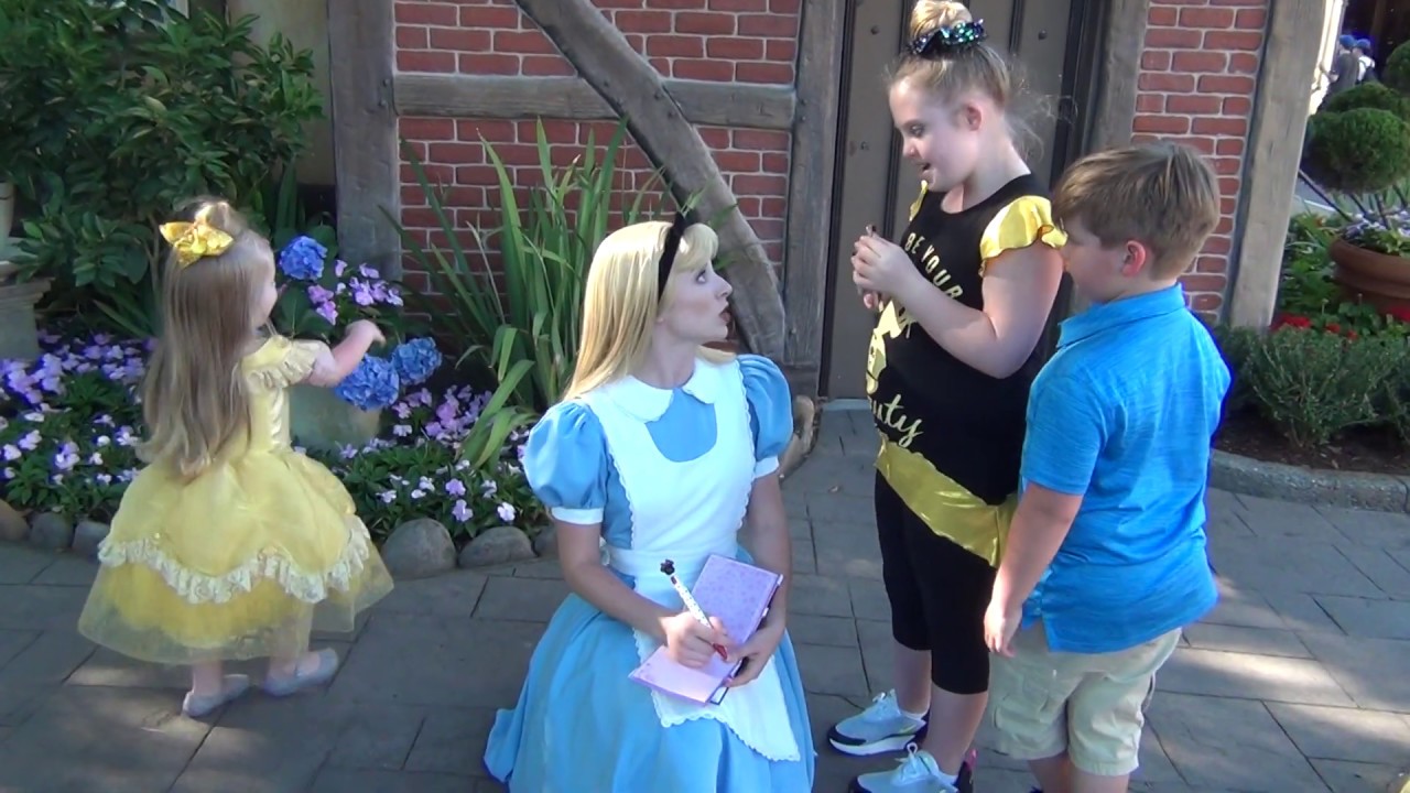 Kayla, Logan, and Brynnley meet Alice in Wonderland