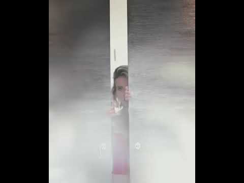 Kejvina Kthjella Hot Sexy Video !