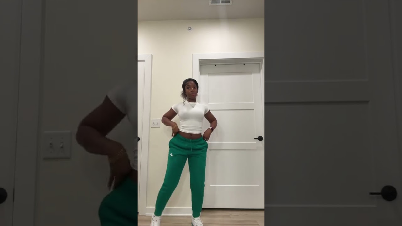 #kelly