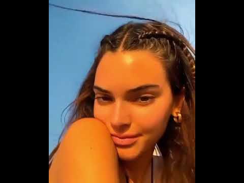 Kendall Jenner hot 🔥🔥