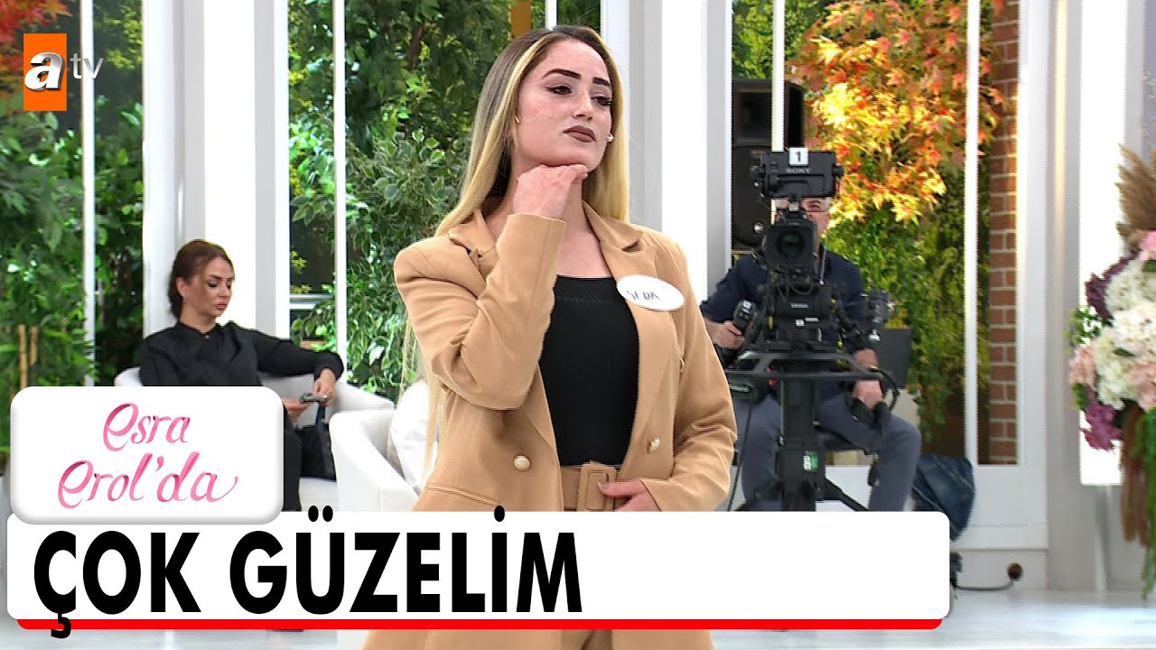 Kendini Banu Alkan sanıyor! - Esra Erol'da