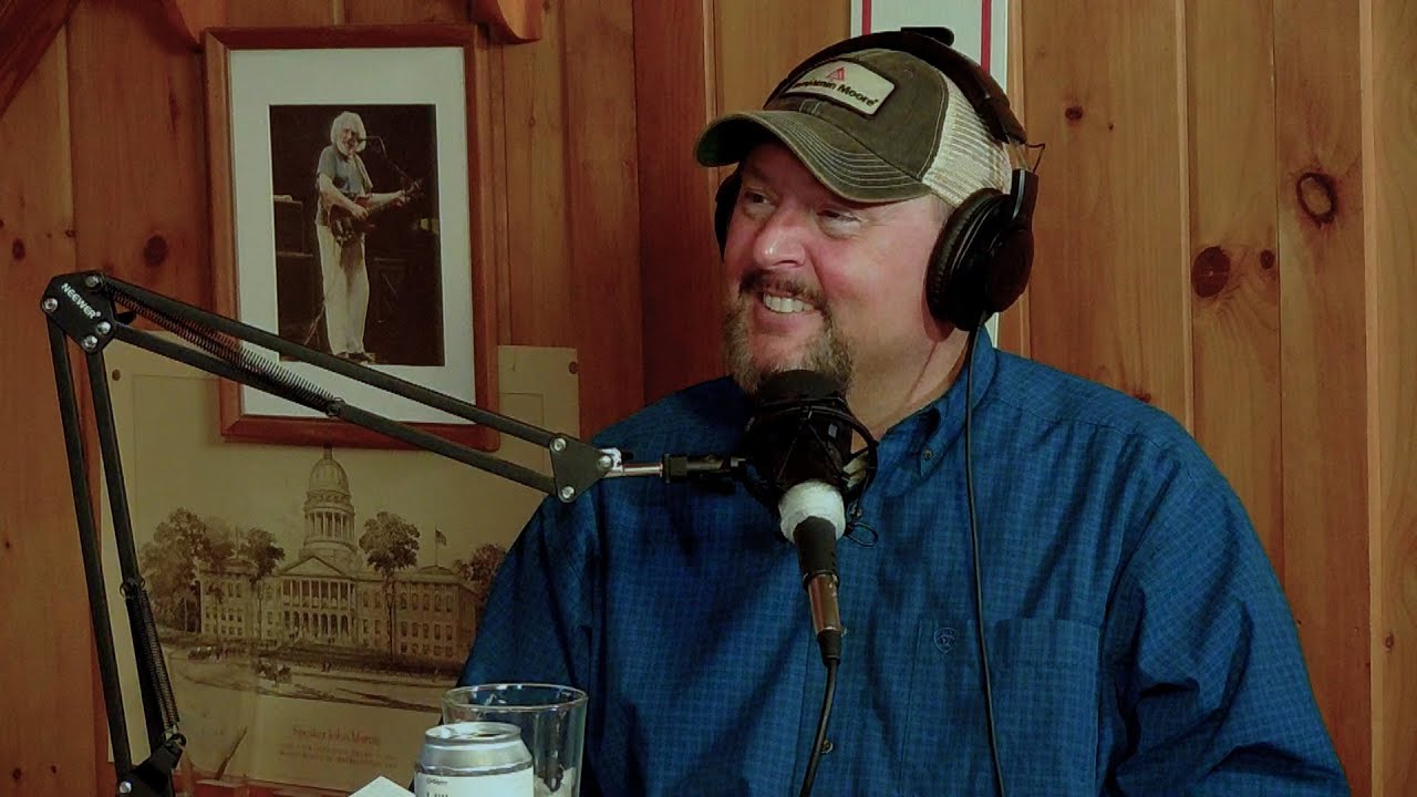 Kennebec Cabin Company - From the Woodshed 319 - Kevin Hunt, Benjamin Moore
