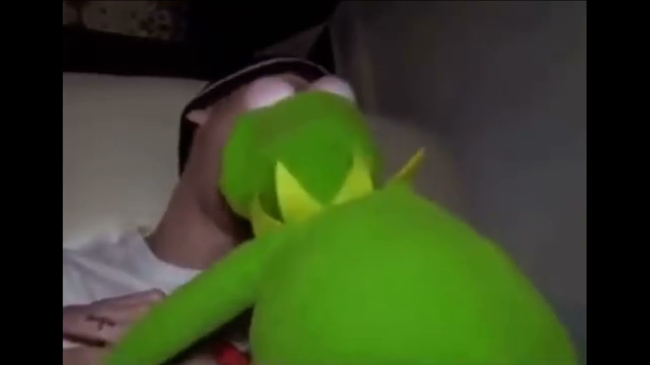 Kermit Gets Gay Potion With JayStation Meme
