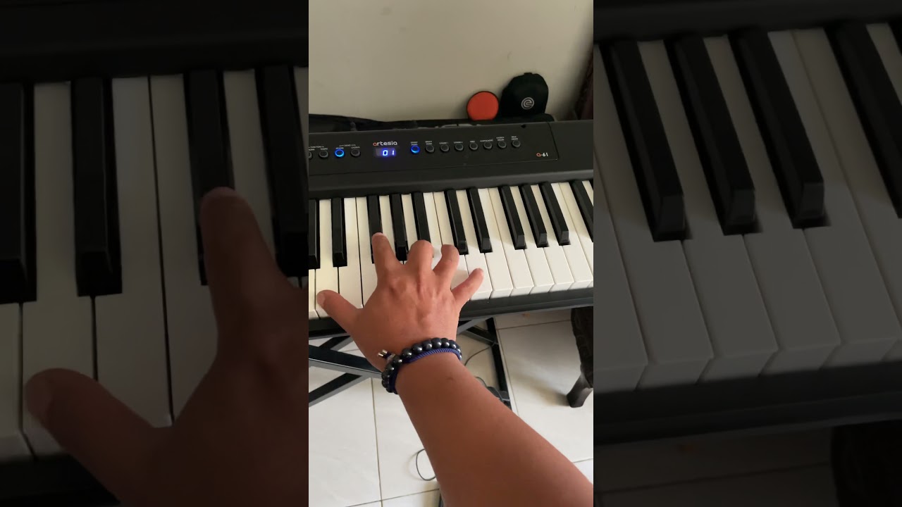 Keyboard Artesia A 61 Piano Test