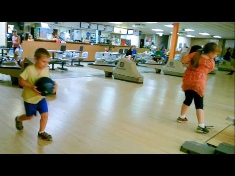 Khloe's Bowling Birthday Party