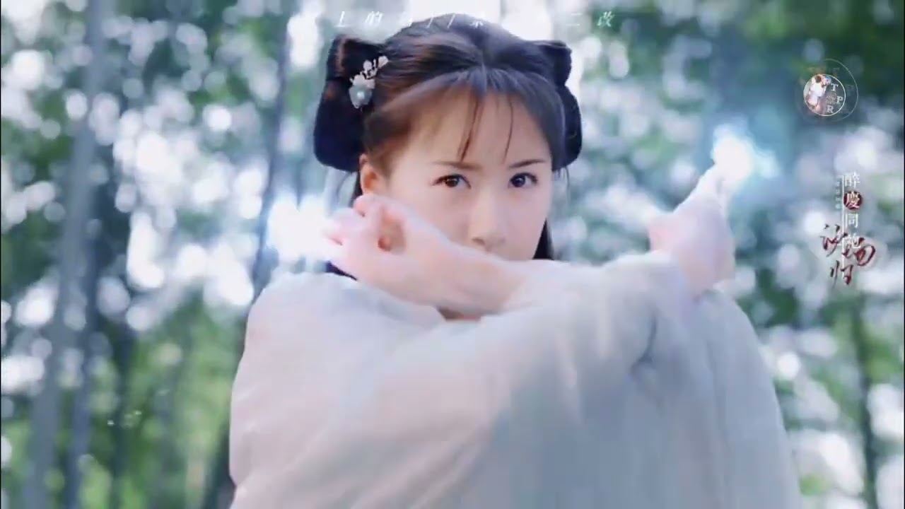 Không Nên Tin Vào Tình Yêu - Hà Nhi x HM Remix (nhạc edm phim cổ trang hót nhất)