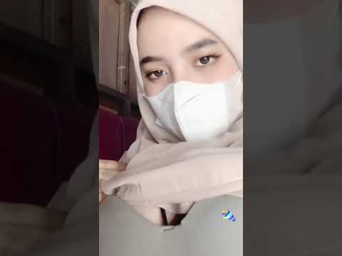 KHUSUS 18++ || Live Jilbab Cantik Omek VCS
