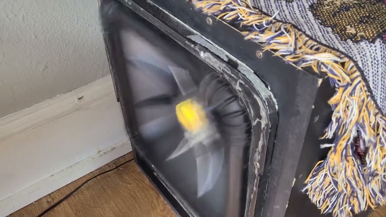 Kicker L7 Solo Baria 15 Inch Car Audio Sub in Home || Subwoofer Testing || #shorts #subwoofer