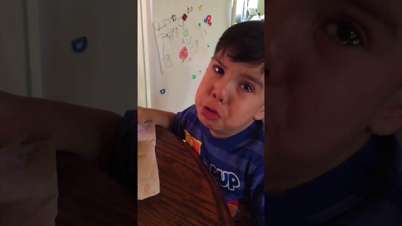 Kid cry’s over McDonald’s 😂😂
