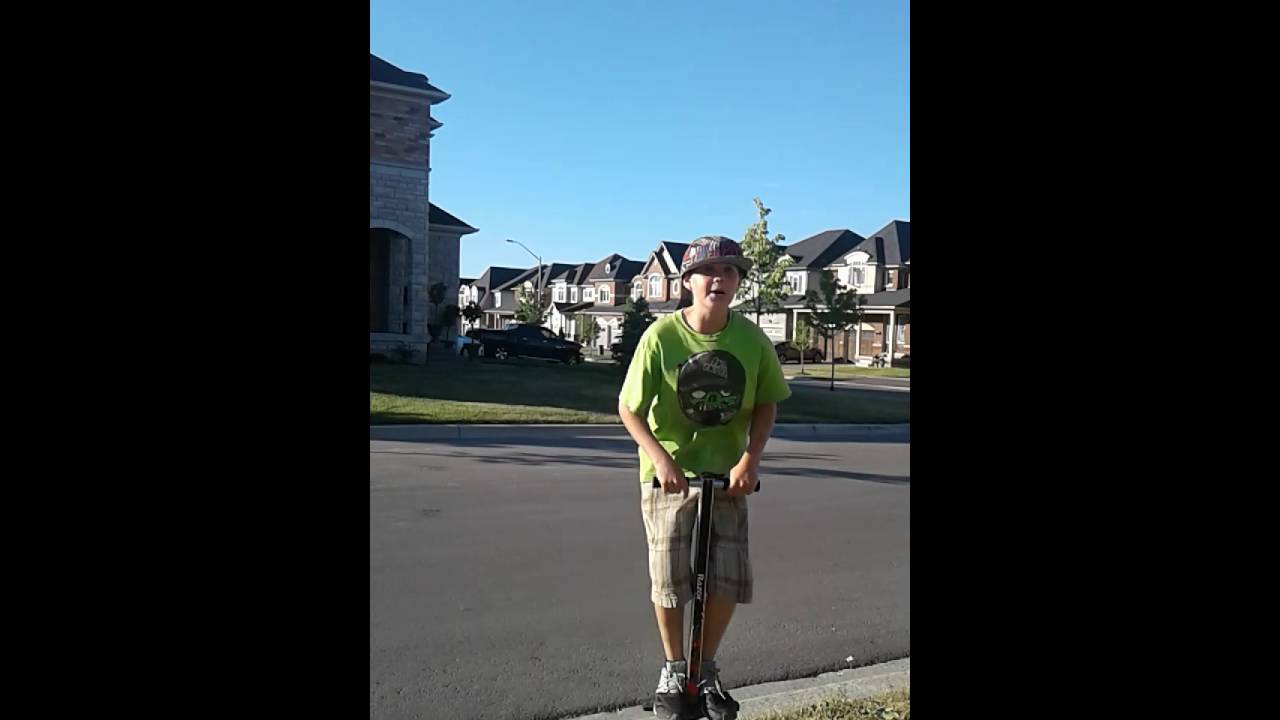 Kids pants fall down on pogo