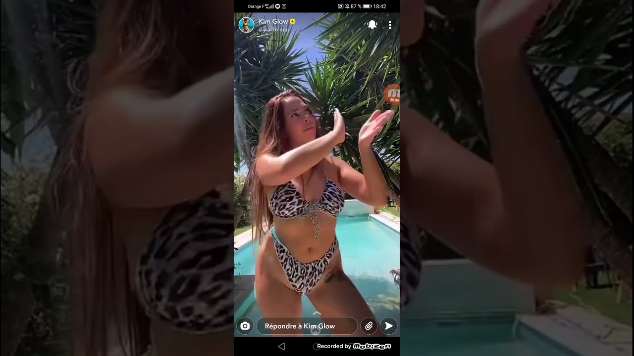 KIM GLOW TWERK EN BIKINI LEPPARD