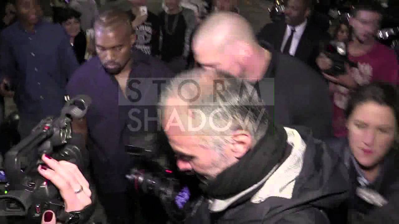 Kim Kardashian Shows Off amazing cleavage At Lanvin Fashion Show.