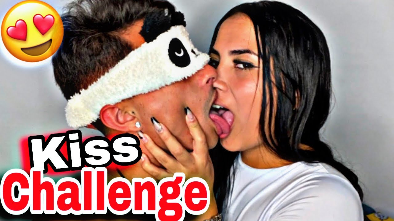 KISS CHALLENGE | DESAFIO DO BEIJO COM *Mathi Almeida!!*