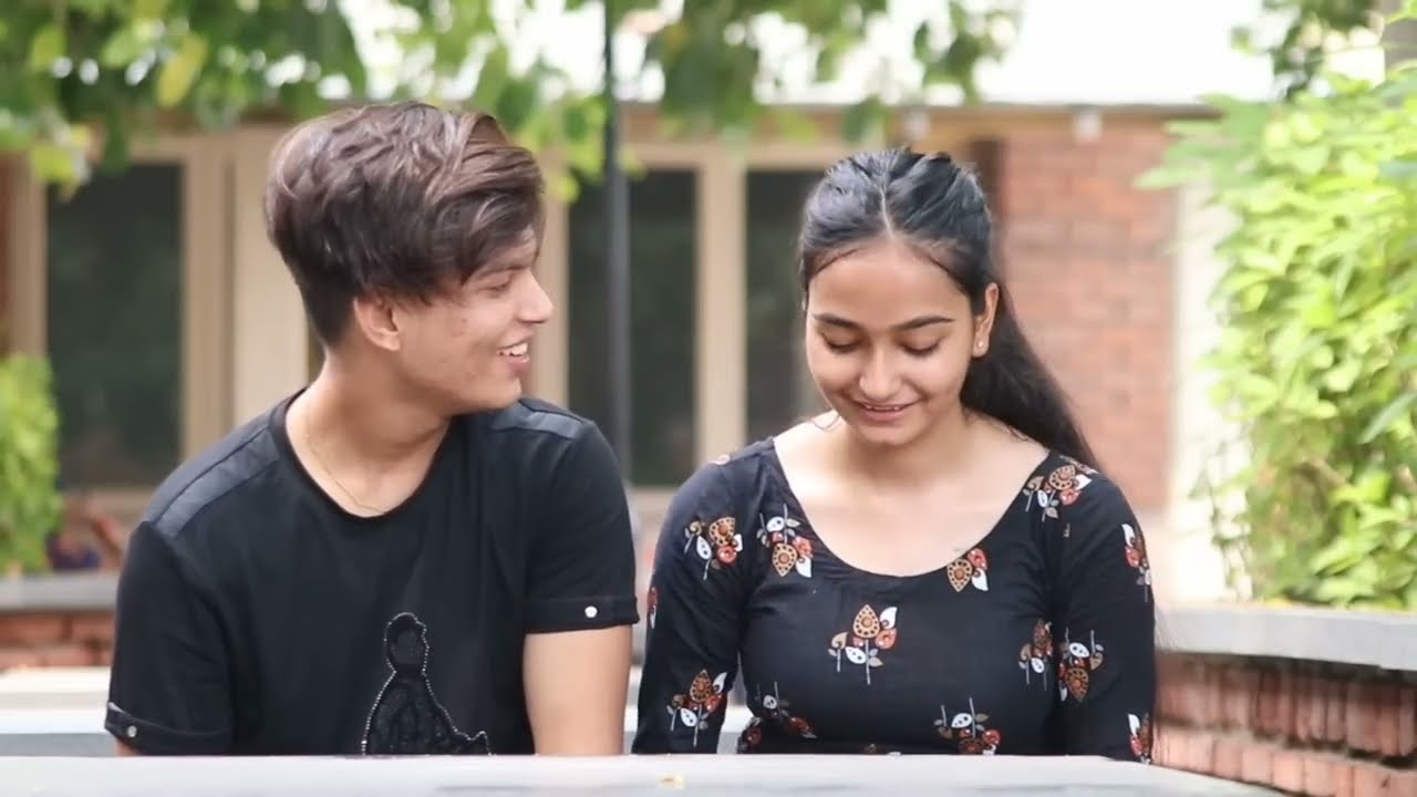 Kiss Prank💋|| Prank On Girlfriend (Gone Romantic😍) || Shahfaiz World