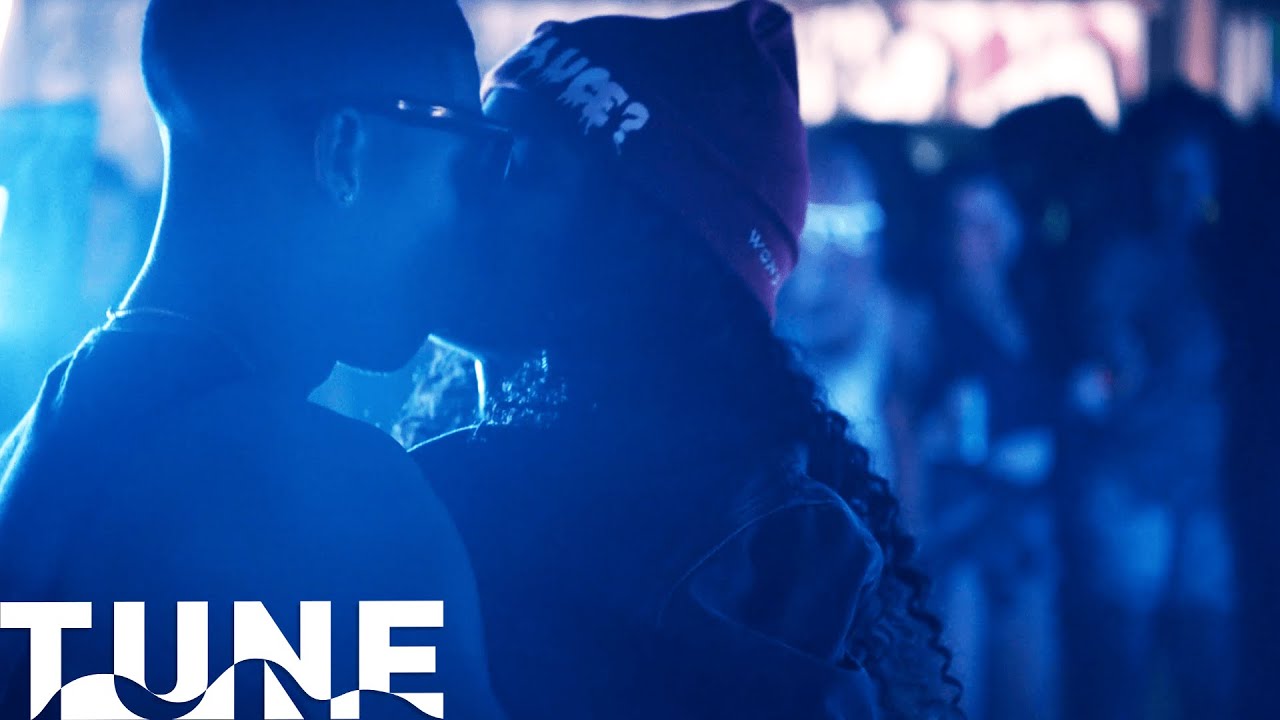 Kiss Scene from Honey: Rise Up and Dance | TUNE