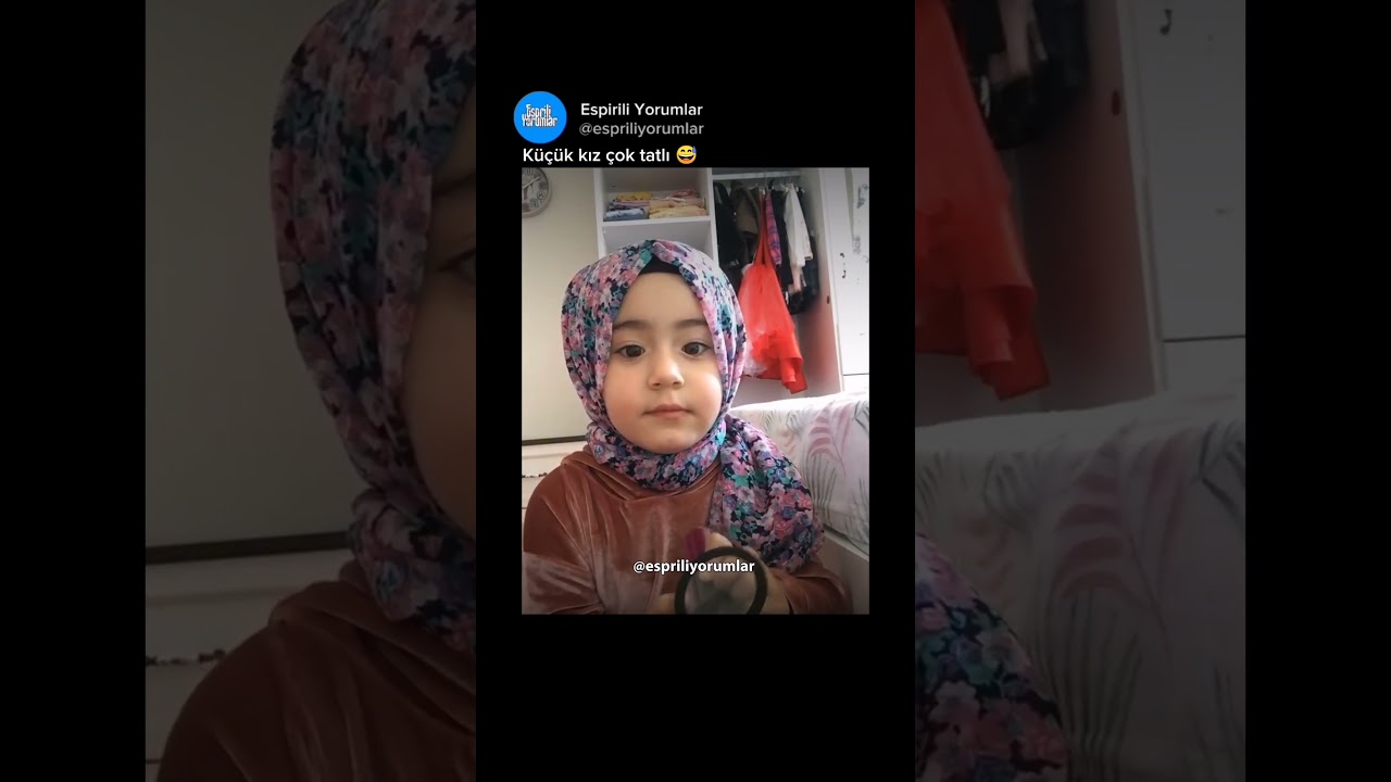 küçük kız çok tatlı 😅