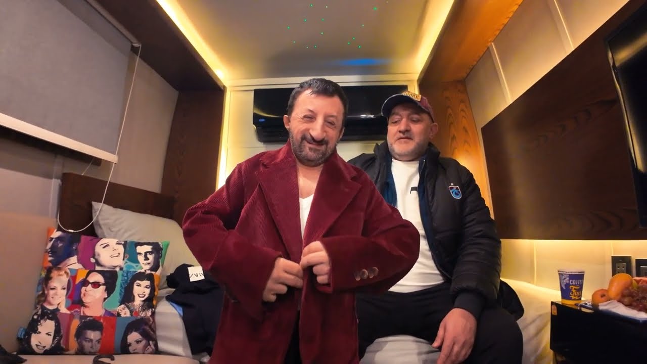 Köksal Baba and Can Yaman are in the caravan before advertising! Clothing rehearsal and fun moments!