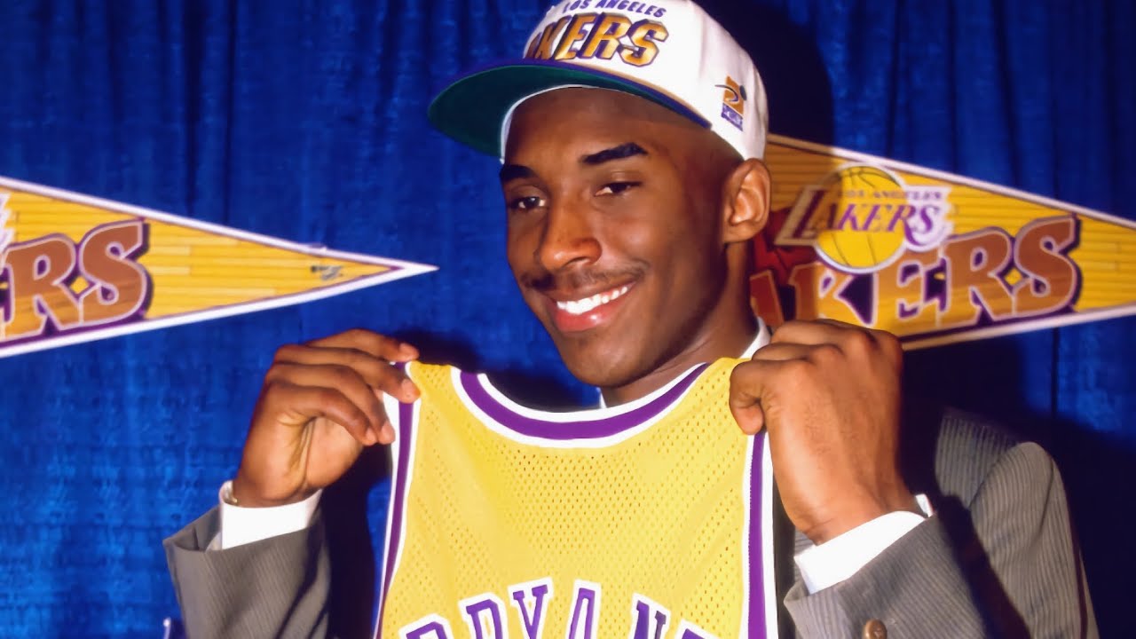 kobe bryant clips and dunks! - ( for edits )