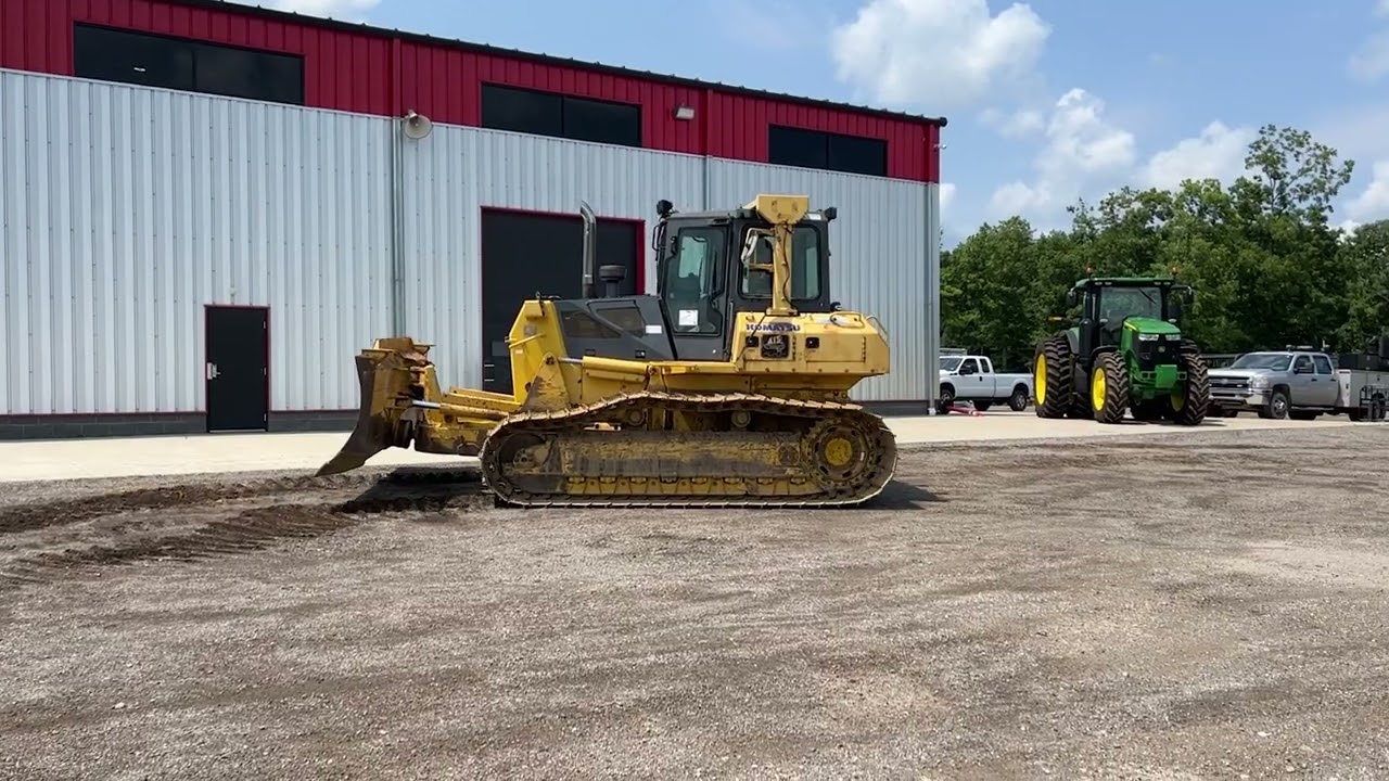 Komatsu D61PX 15E0 Dozer