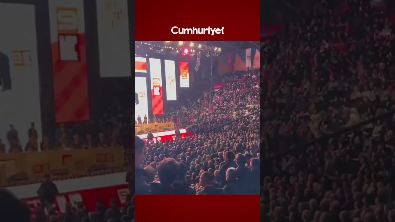 Kongrede o sloganlar atılınca AKP'li isimler salonu terk etti!