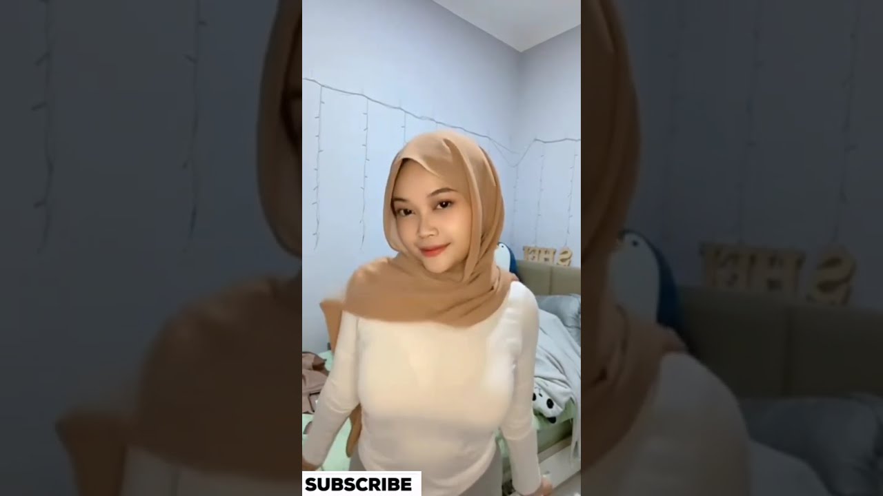 Konten sheii si jilbab tobrut... trakteer melet pejuin basahin anu💦💦💦#like #live #jilbabhot
