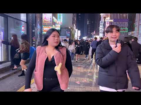 Korean Girl Naturaly Hocks and Spits