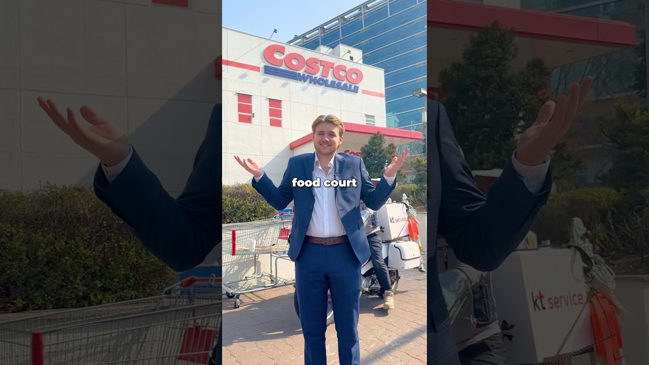 Korean Vs American Costco Food Court 🇰🇷🇺🇸