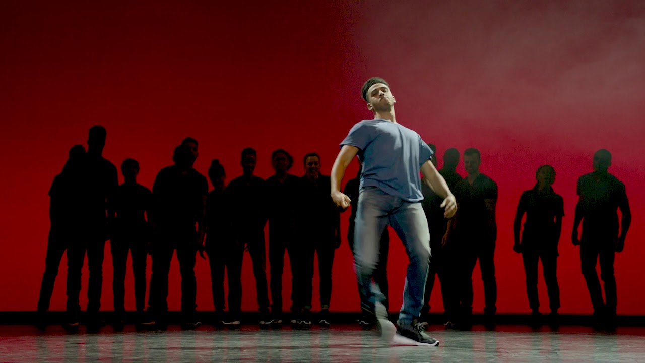KRUMPING