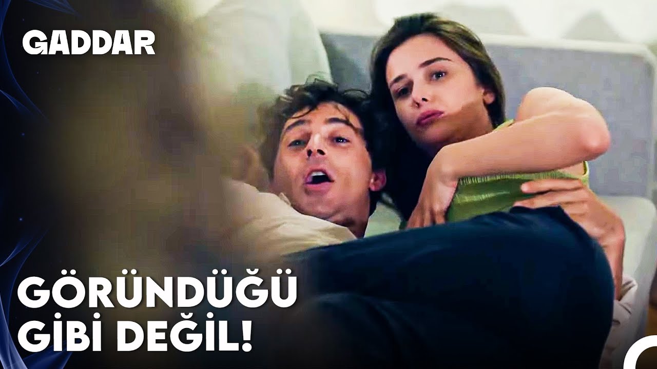 Kurt ve Nilüfer'e Koltukta BASKIN! - Gaddar 19. Bölüm