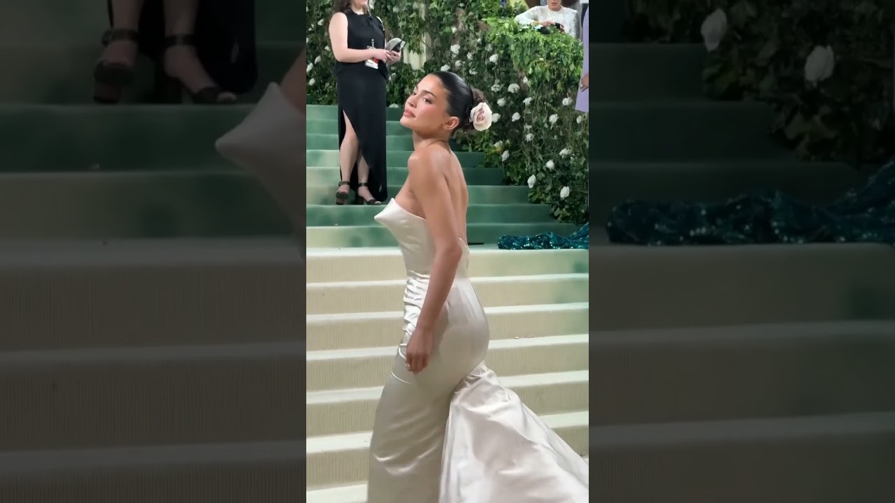 Kylie Jenner met gala farts #kyliejenner #fart #farting #farts #celebgas #comedy #metgala
