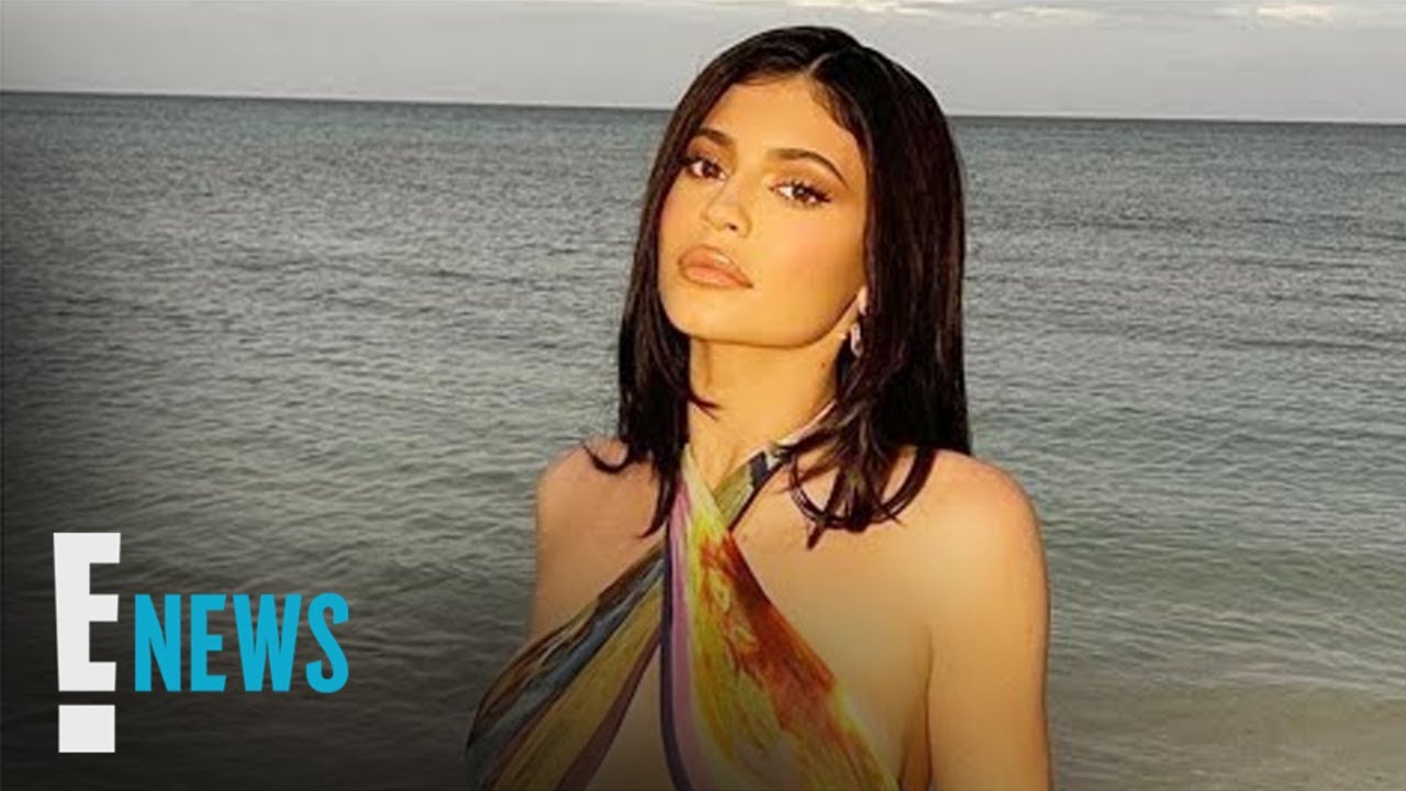 Kylie Jenner's Most Scorching Bikini Pics | E! News