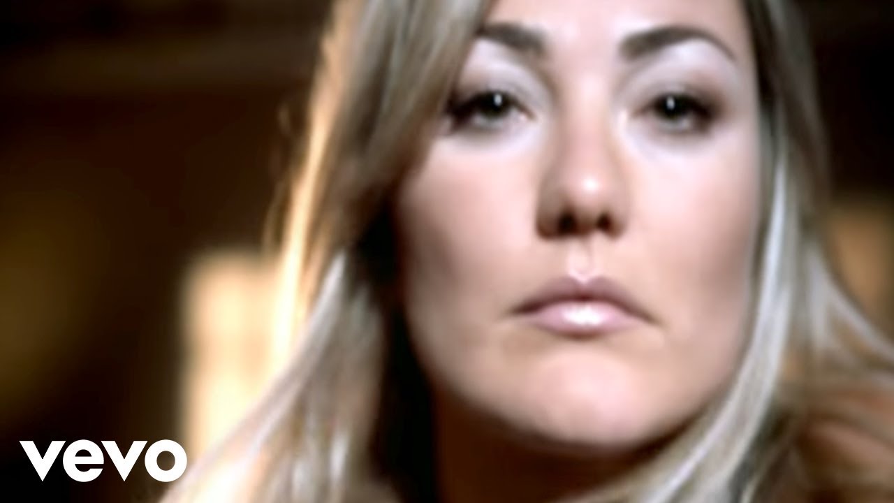 La Oreja de Van Gogh - 20 de Enero (Official Video)