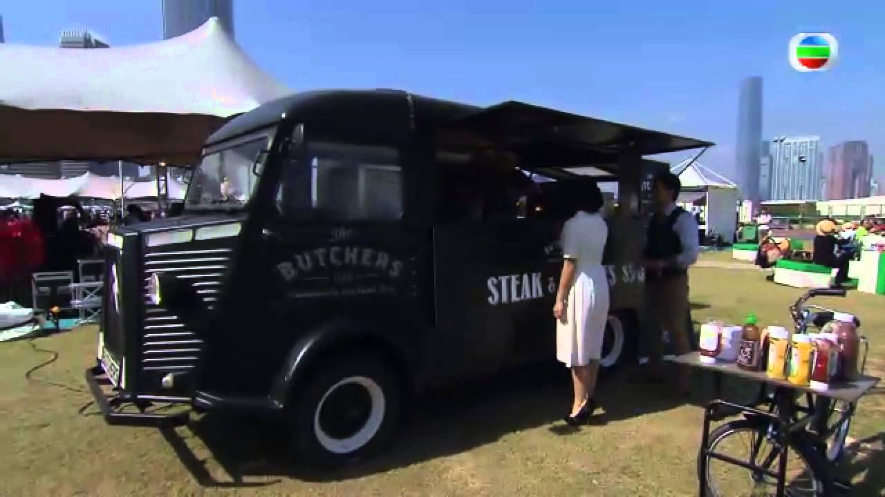 La Sax on TVB Pearl 'Dolce Vita' - HK Classic and Vintage Car Festival