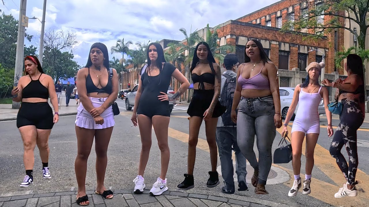 La Veracruz| El Centro| Medellin Colombia Walking Tour 4K 2025 👀