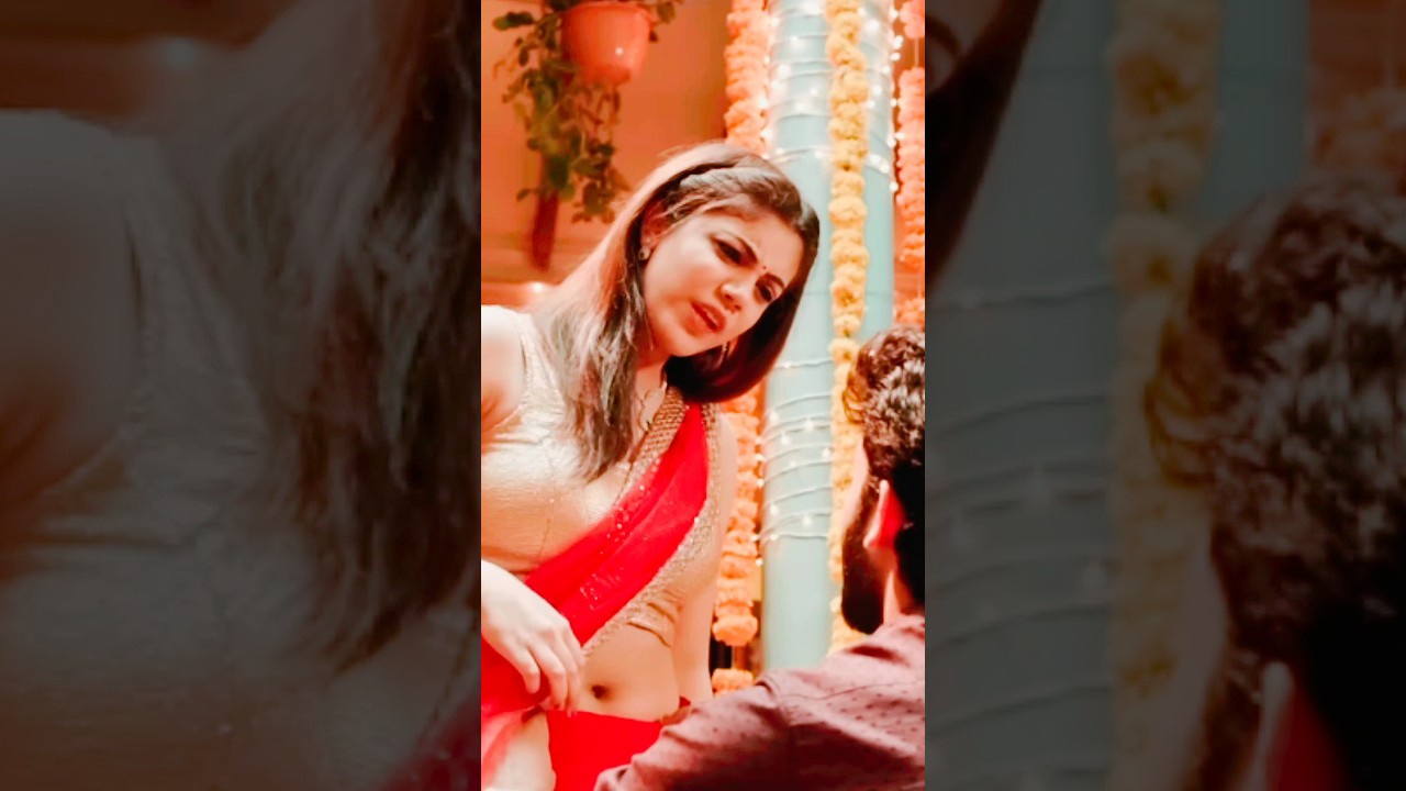 Ladki👸 ne pucha nabhi ka matalab | saree girl | beautiful | #youtubeshorts #memepur #viral #shorts