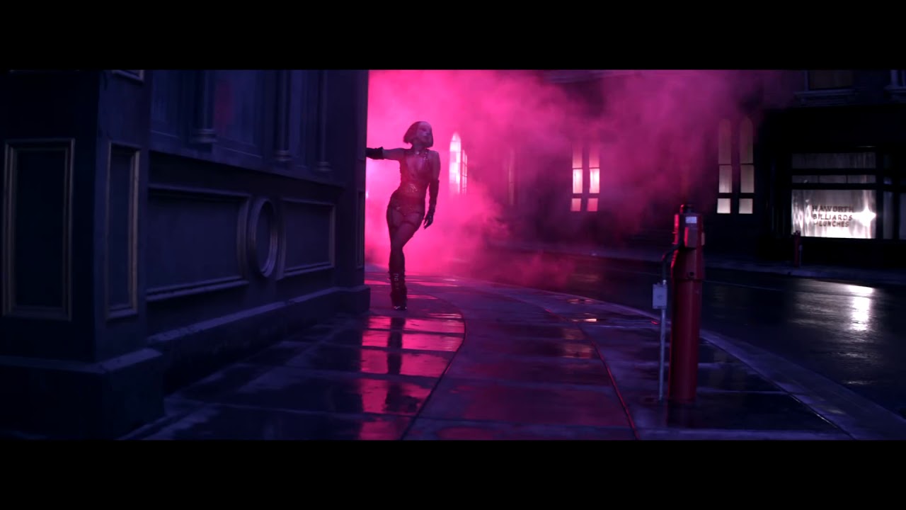 Lady gaga-the edge of glory (official video)