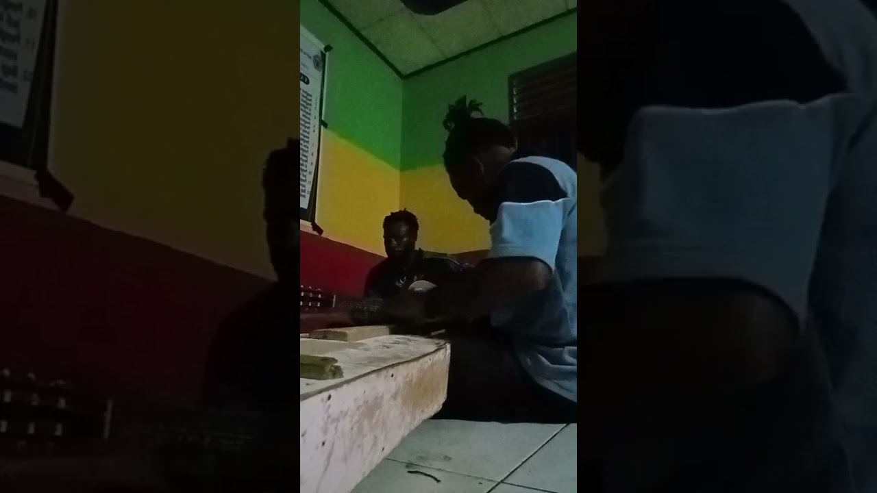 lagu lokal asli yali Asyal wamena Papua pegunungan 🎸🎸