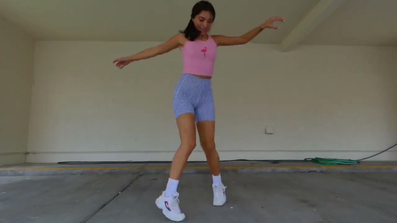 Lala shuffle dance