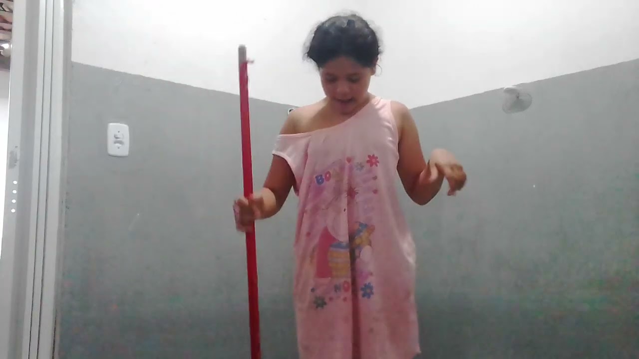 lavando meu banheiro