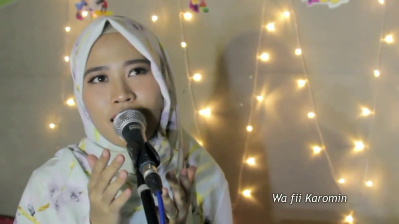 Law Kana Bainanal Habib (New Version 2018) Full lirik Versi Dina Hijriana