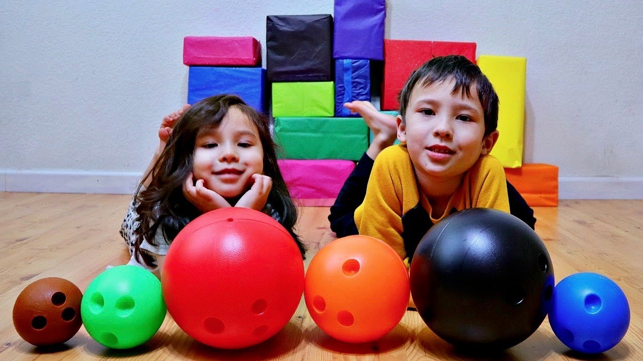 Learn Colors with Bowling Ball and Color Box Tower for Children