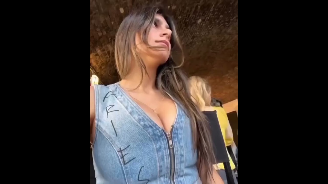 Legend For a Reason #miakhalifa #curvy #bigo