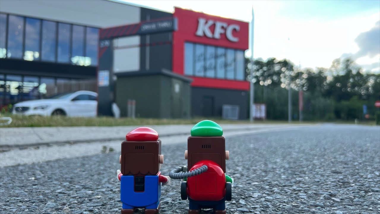Lego Mario enters the KFC in Real Life #legomario